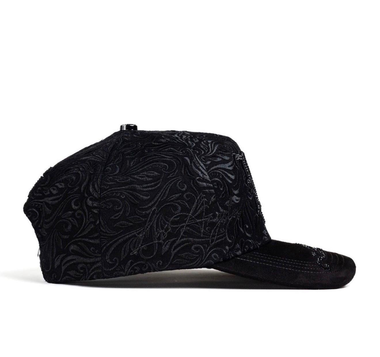 CALIFORNIA TOTAL BLACK