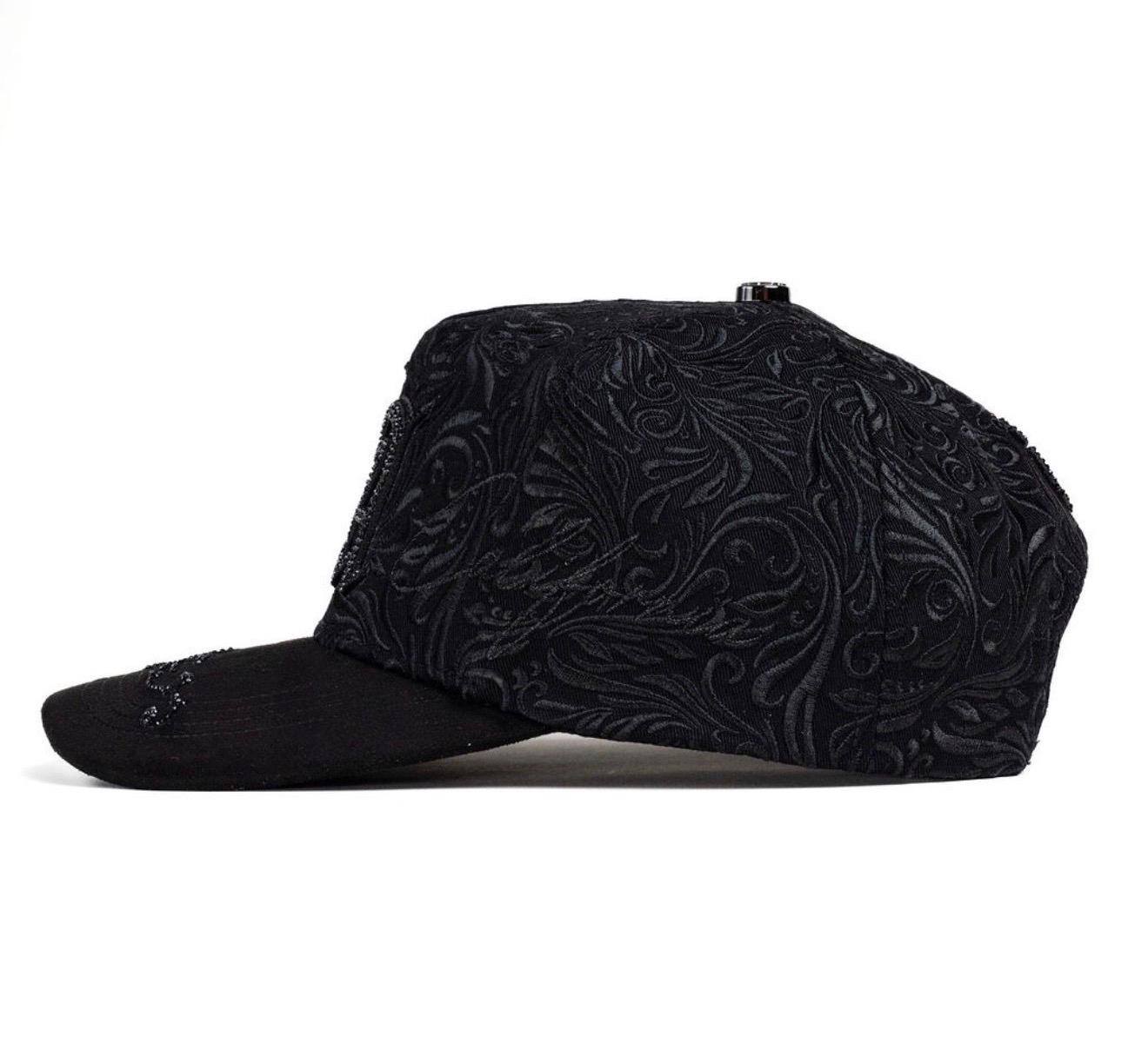 CALIFORNIA TOTAL BLACK