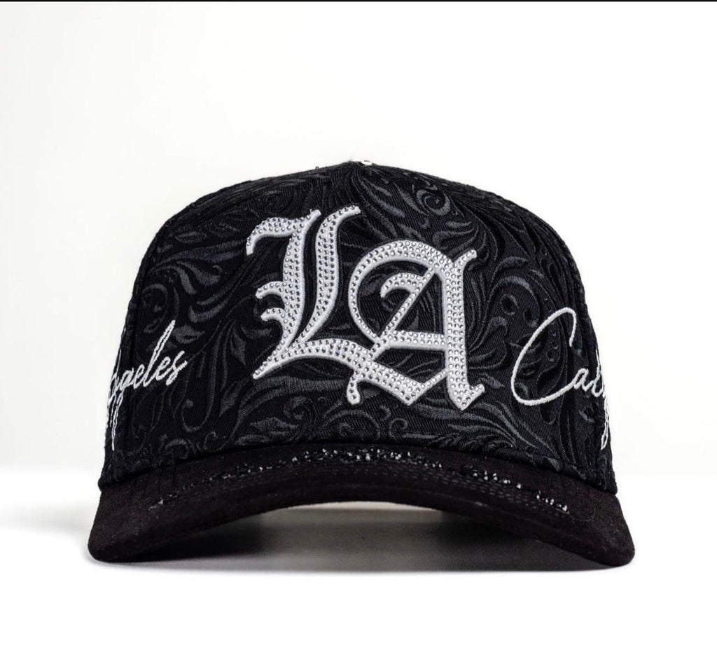 CALIFORNIA BLACK/WHITE